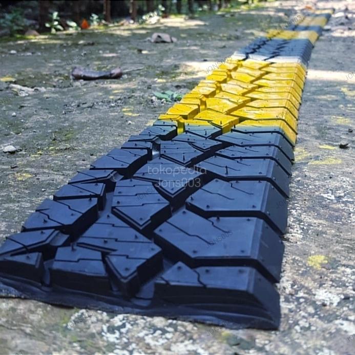 POLISI TIDUR KARET SPEED BUMP