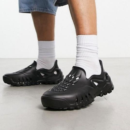 VANS SLIP ON AMZN PACU CAVIAR BLACK BNIB 100% ORIGINAL