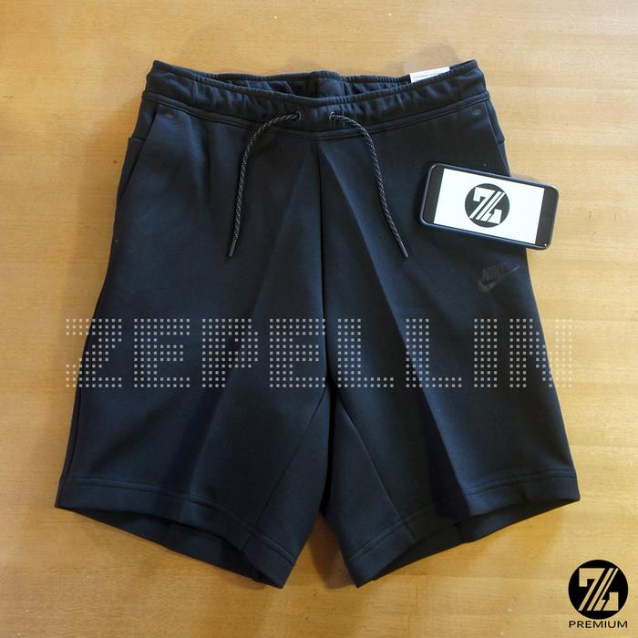 CELANA PENDEK NIKE SPORTSWEAR TECH FLEECE SHORTS ORIGINAL - BLACK