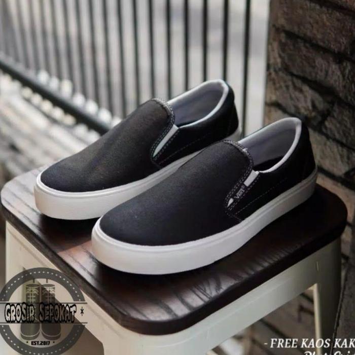 SALE SEPATU43 VANS AUTHENTIC FULL BLACK HITAM COKLAT OLDSKOOL ERA SK8