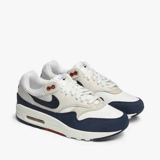 Nike Womens Air Max 1 LX "Obsidian/Rugged Orange/Sail" Original BNIB