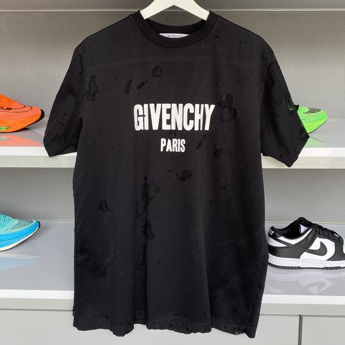 Givenchy Destroyed Black