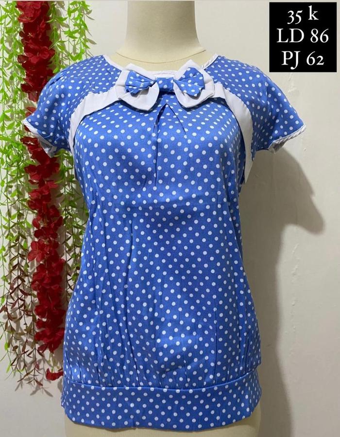PRELOVED BLOUSE  BIRU