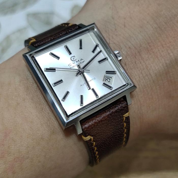 Jam Antik Swiss Beautiful Cyma Automatic