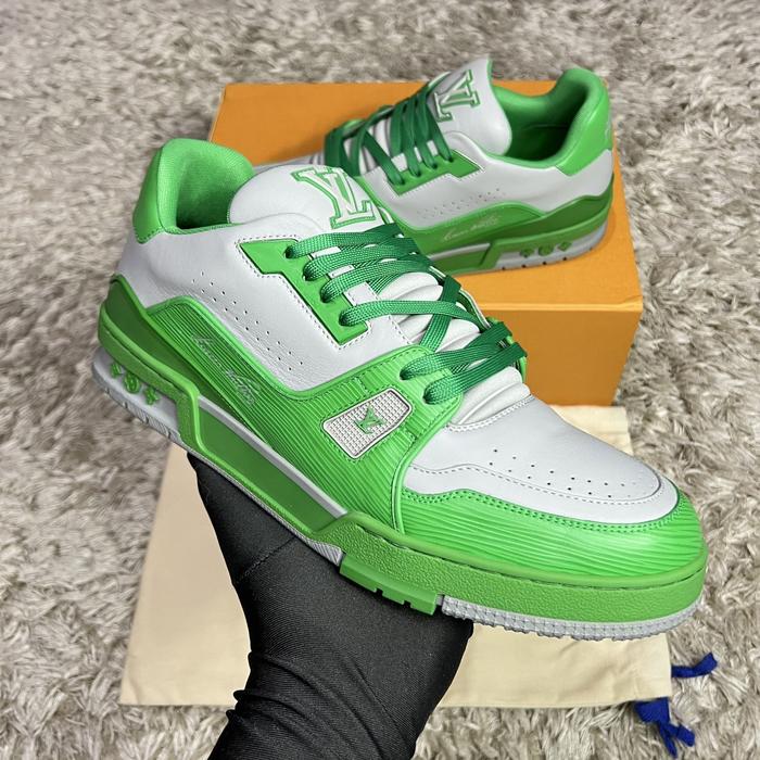 SIZE LV10 LOUIS VUITTON TAIGA TRAINER SNEAKERS 100% AUTHENTIC ORIGINAL