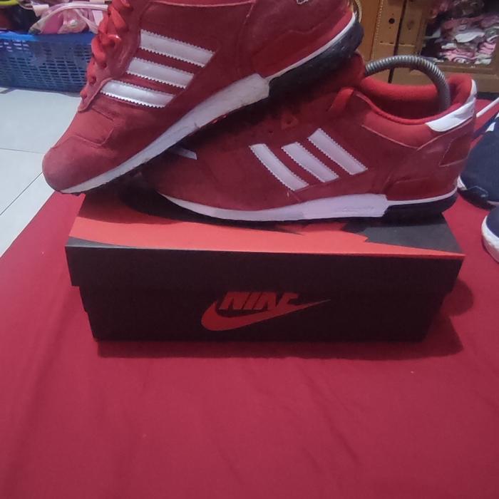 sepatu adidas zx700