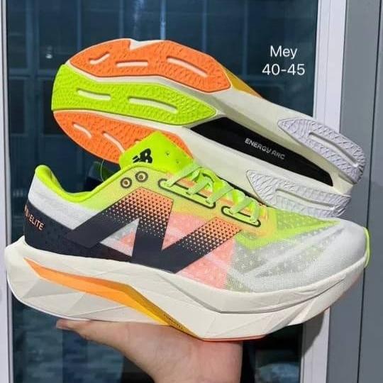 SEPATU NB FUEL CELL SC ELITE V4 - WHITE BLACK VOLT ORANGE
