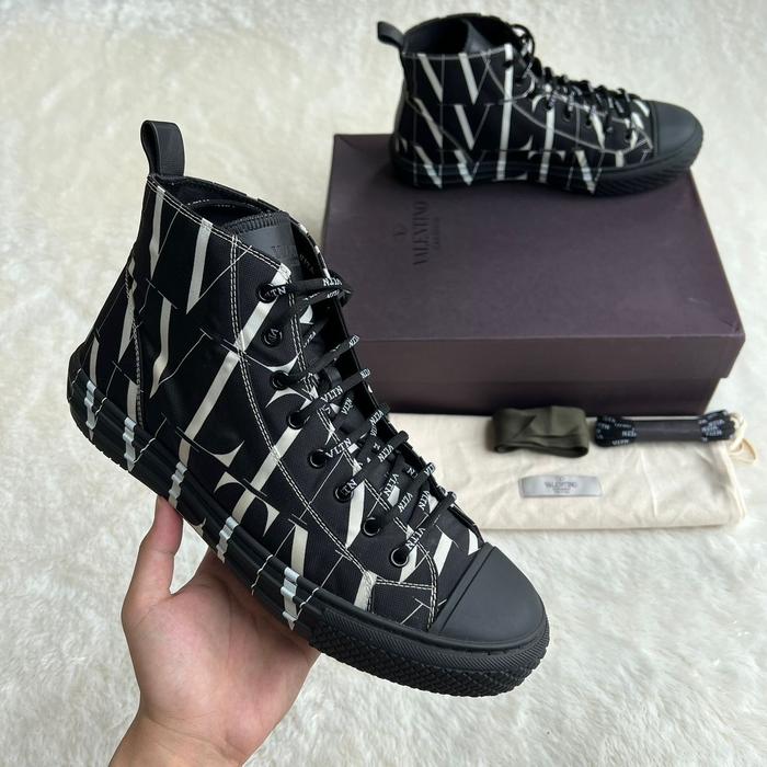 Valentino vltn hi top sneakers