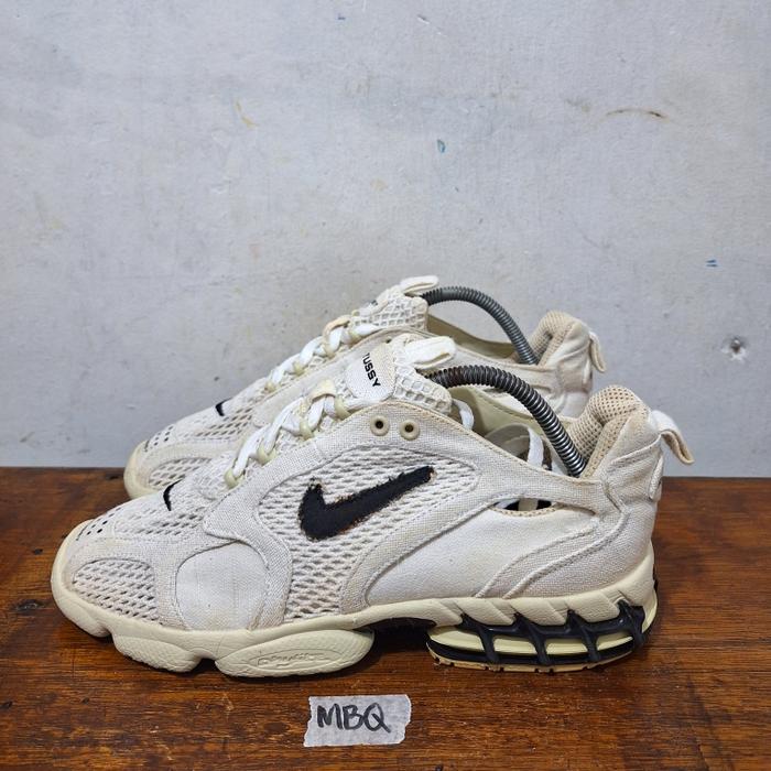 sepatu second Nike stu*sy size 43