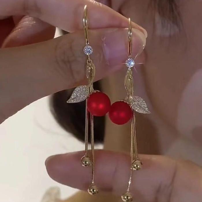 Anting Mutiara Merah Panjang / Anting motif Simpul Cina Merah Kristal