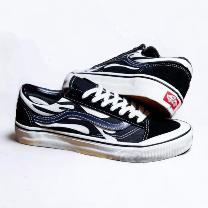 SEPATU VANS STYLE 36 DECON SF FLAME BLACK WHITE ORIGINAL 100%
