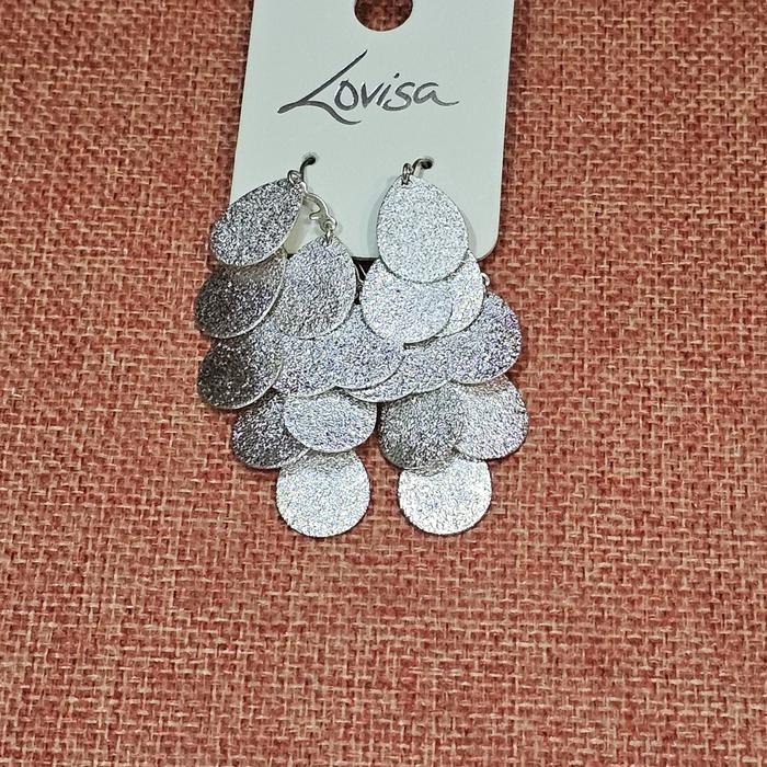 Lovisa anting wanita