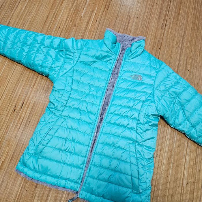 the northface girl Reversible Jacket