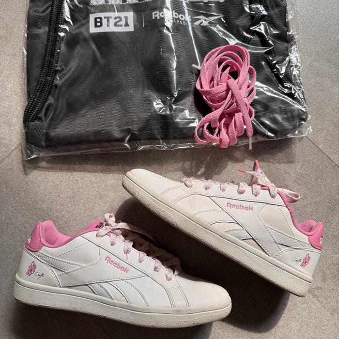 Reebok Royal Complete 2LCS x BT21, Size US 5