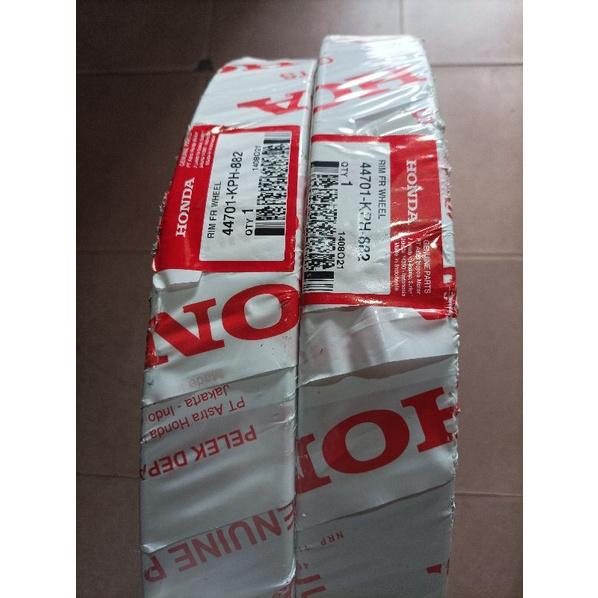 Velg / Pelek Depan Chrome 140x17 /250-17 HGP 44701-KPH-882