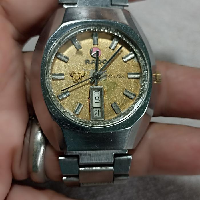 Jam Pria Automatic NET93637 Rado Antik Gold Dial