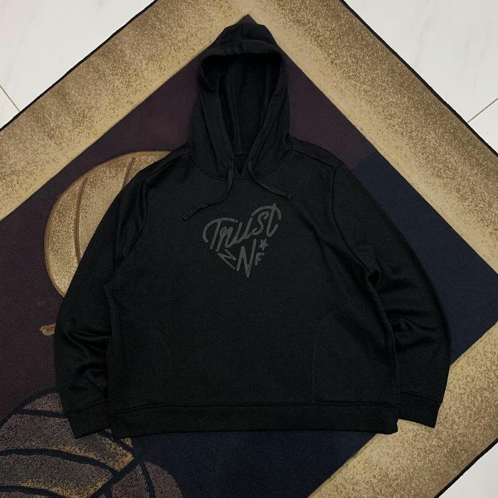 HOODIE TRUST BLACK