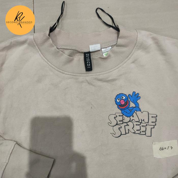 jaket crewneck HnM sesame street original