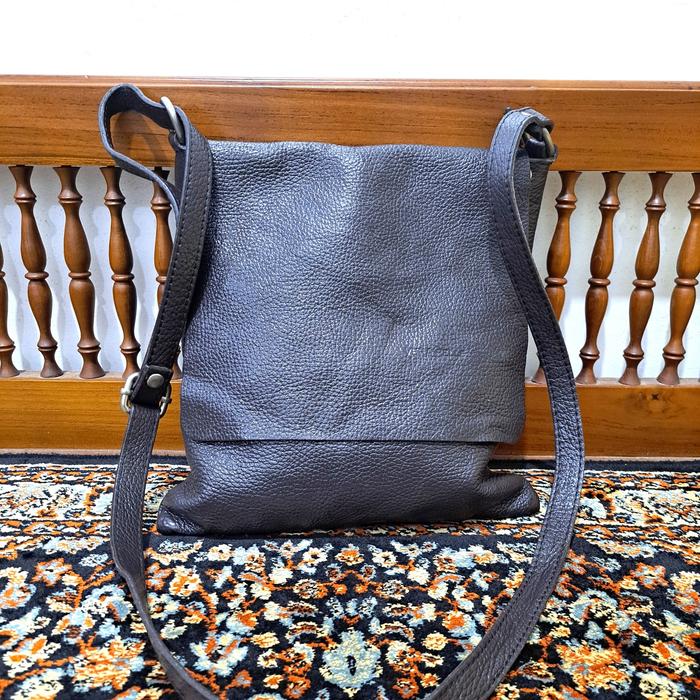 tas sling bag vera pelle