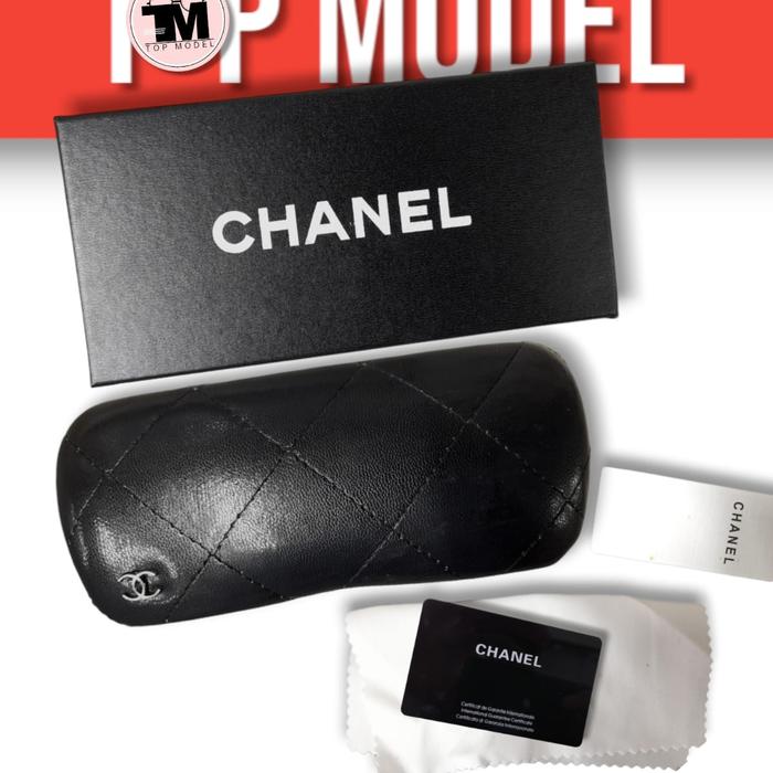 Box SUNGLASSES CH PREMIUM SUPER