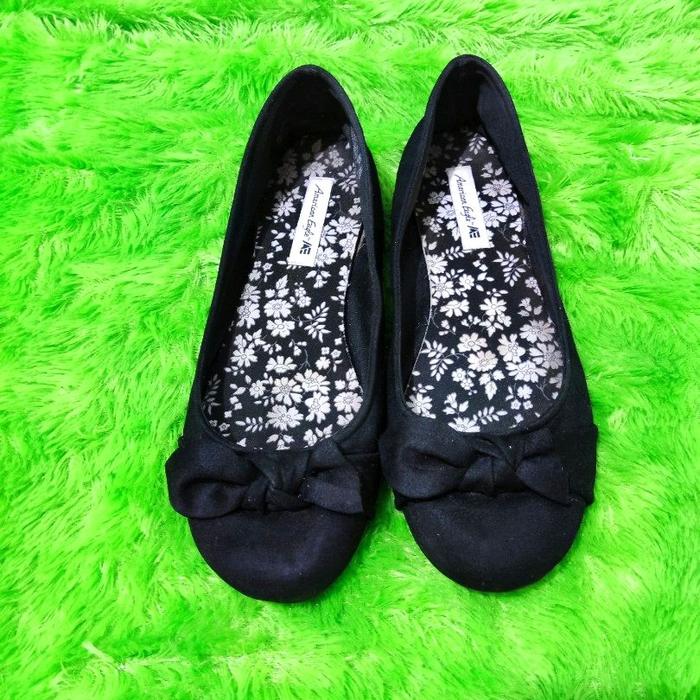 Flat shoes/ sepatu flat wanita American eagle original hitam size 38.5
