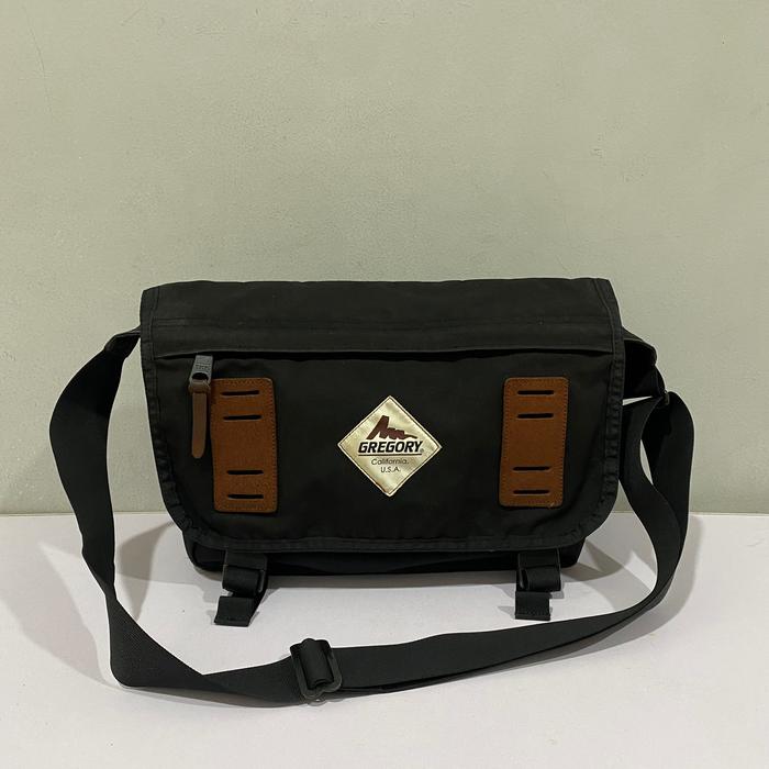 Gregory messenger bag /sling bag