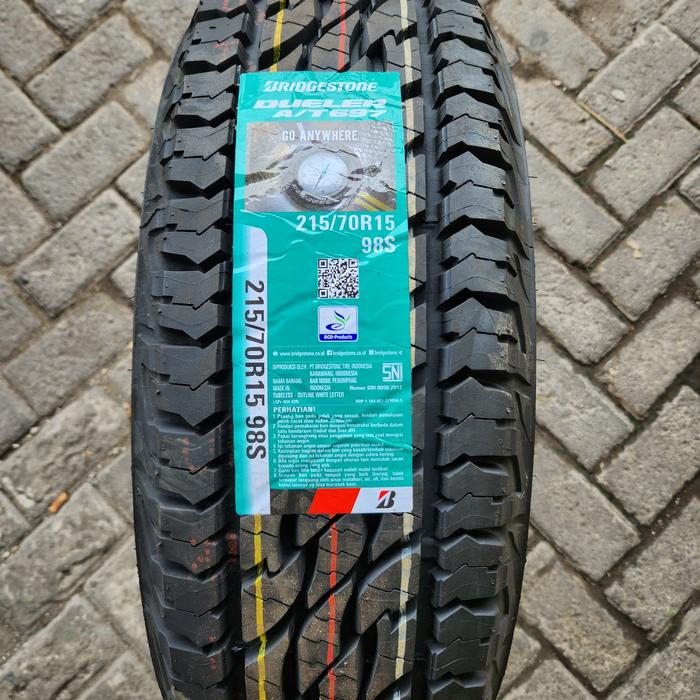 Semi Offroad Bridgestone Dueler 697 AT 215/70 R15