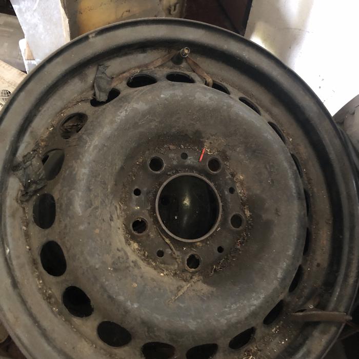 Velg bmw kaleng r16