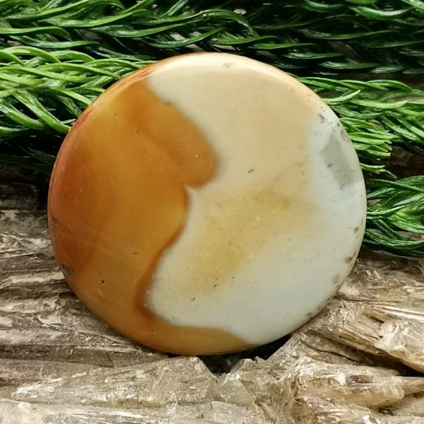 Mustika Yin Yang Emas Bertuah Ampuh