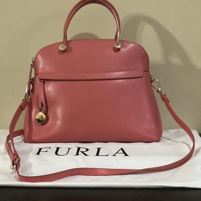 Furla Piper Dome Medium Preloved bag