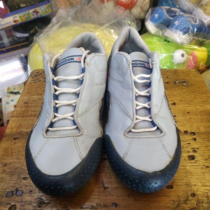 sepatu reebok original