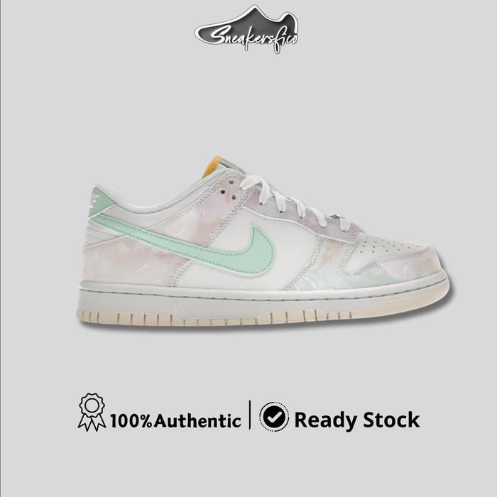 Nike Dunk Low Paisley Pastel