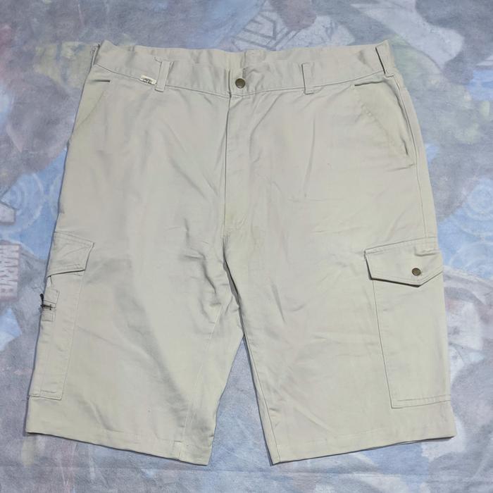 Celana Pendek Shortpants Cargo Number One Cream Original Second
