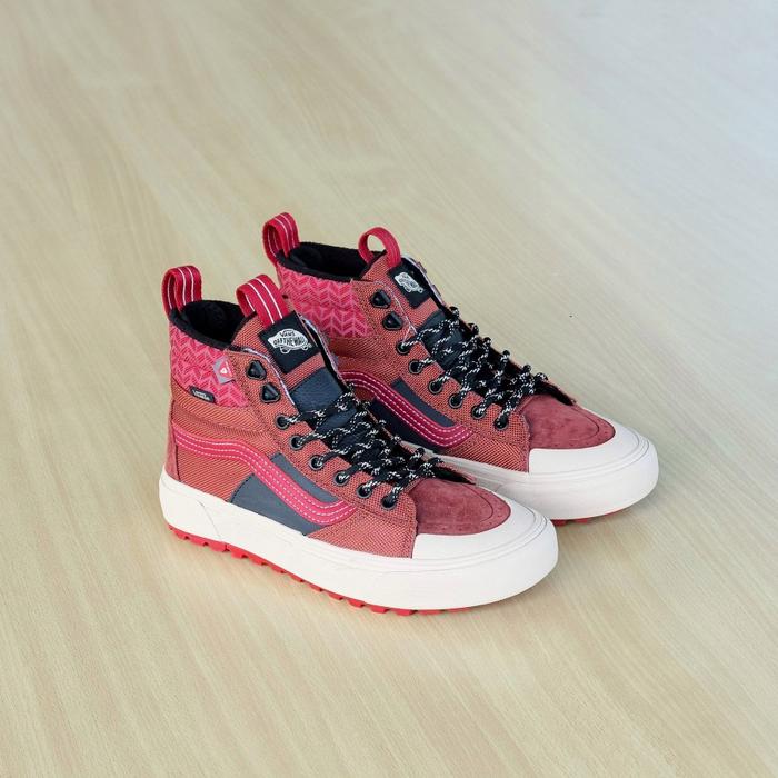 VANS SK8 HIGH MTE 2.0 DX REFLECTIVE MAROON ORIGINAL RESMI