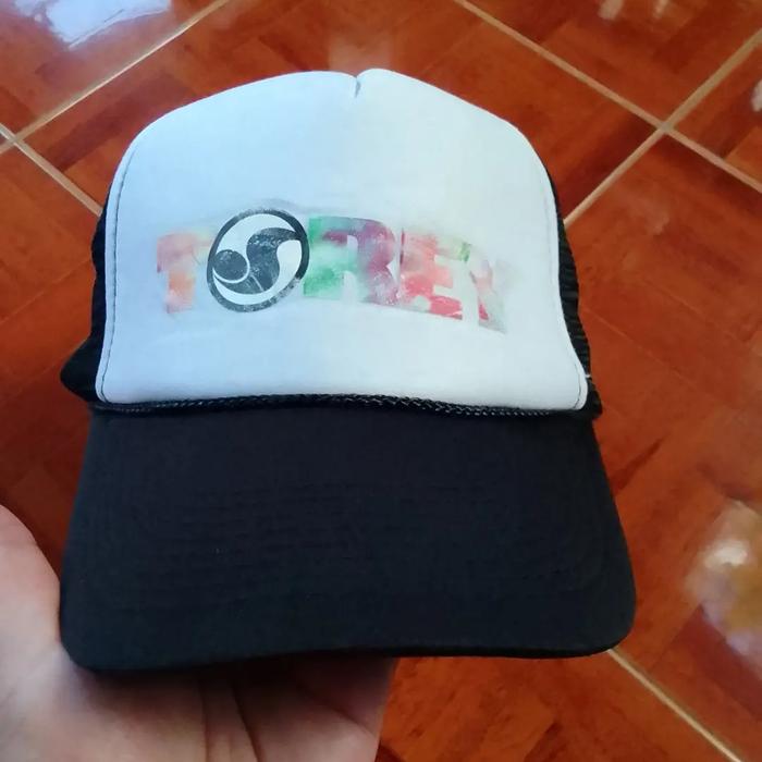 Vtg DVS 90s Skateboard "Torey" trucker Hat