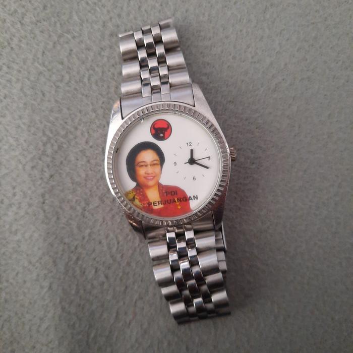 jam jadul pria