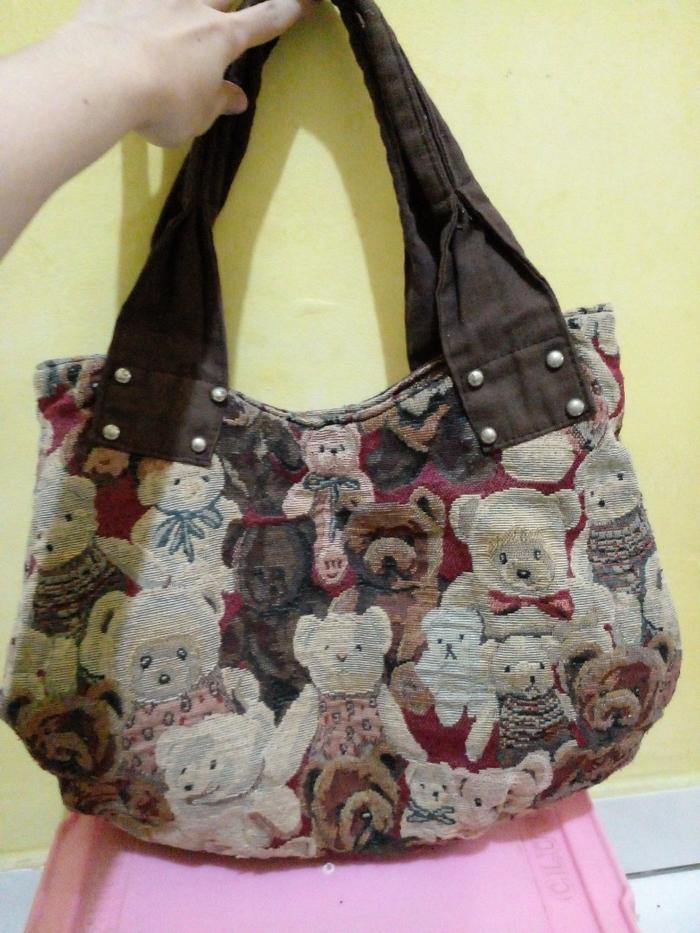 Aneka Tas Wanita Les Catino, Bear, Enji by Palomino, Charles & Keith