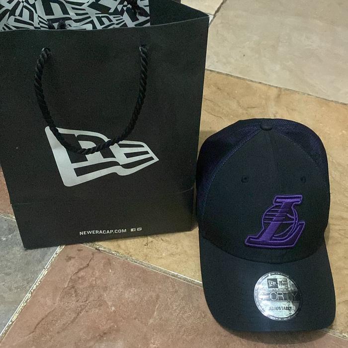 Topi Lakers NBA New Era