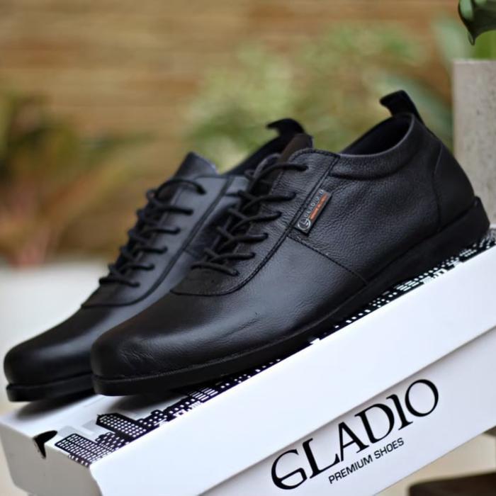 Sepatu Gladio Bareto Black Original Pantofel Pria Casual Formal Kerja