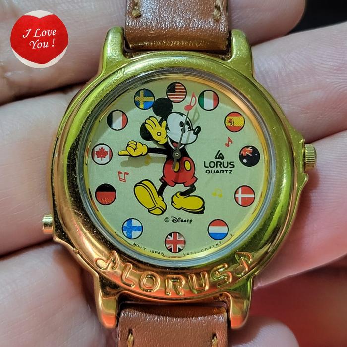 Jam tangan Lorus Disney