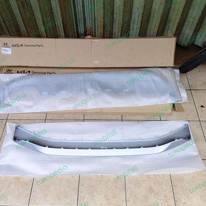 Lower Front Lips Grey Hyundai Palisade LX1 Original