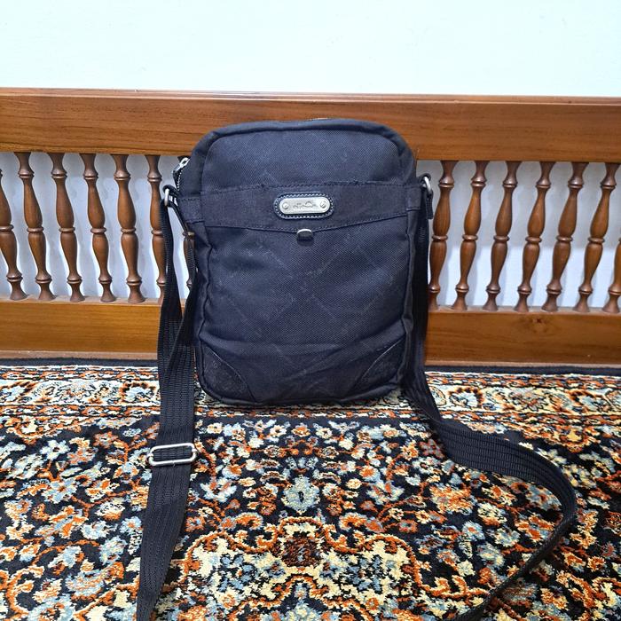 tas sling bag ellesse