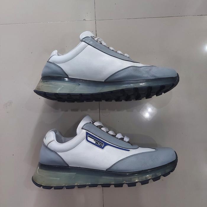 Sepatu Prada Tabung Sport Size 7 (41,42)