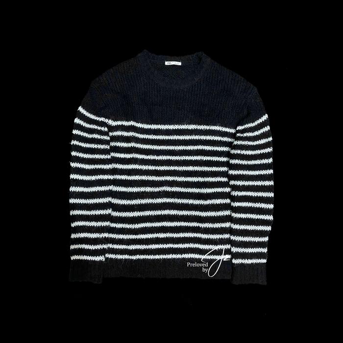 B&W STRIPED KNIT SWEATER ZARA SW005 Baju Hangat Pria Atasan Rajut Cowo