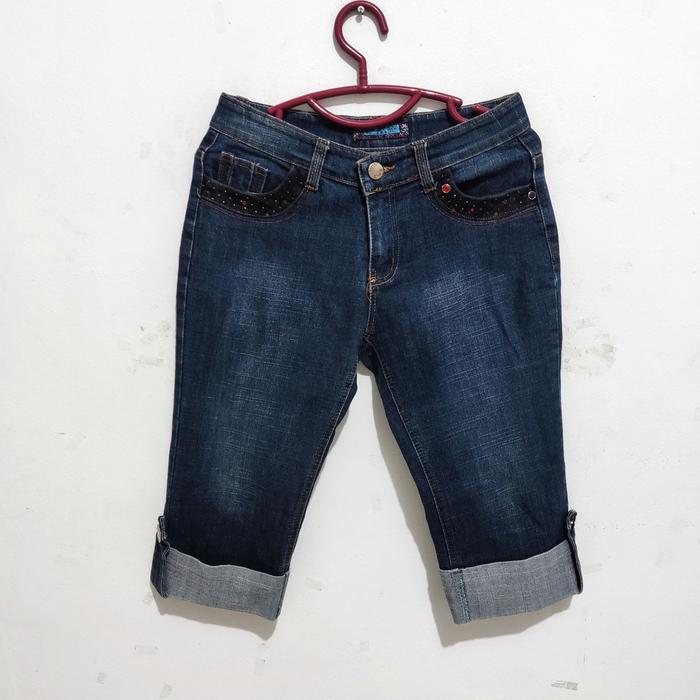 Celana pendek wanita jeans Mickey mouse Size 30