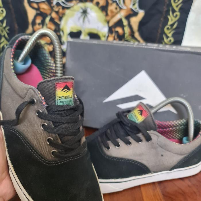 sepatu emerica provost