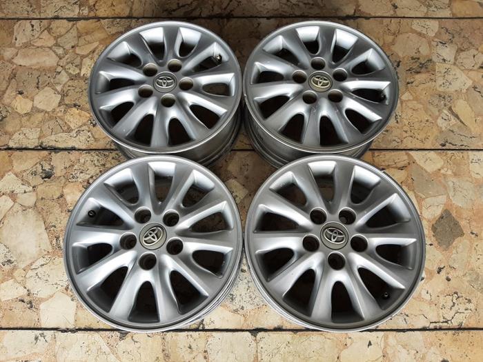velg mobil bekas oem innova luxury ring 15 pcd 5x114