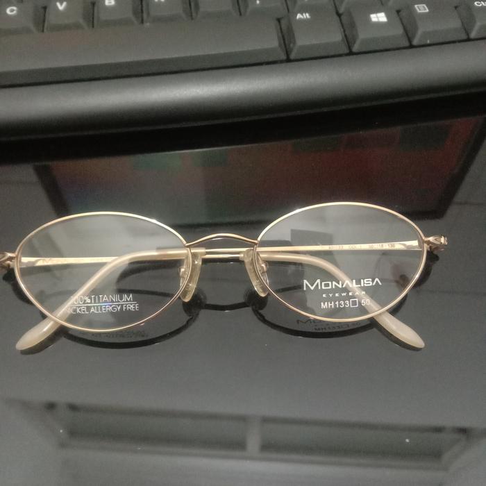 frame kacamata wanita Monalisa pure 100% titanium