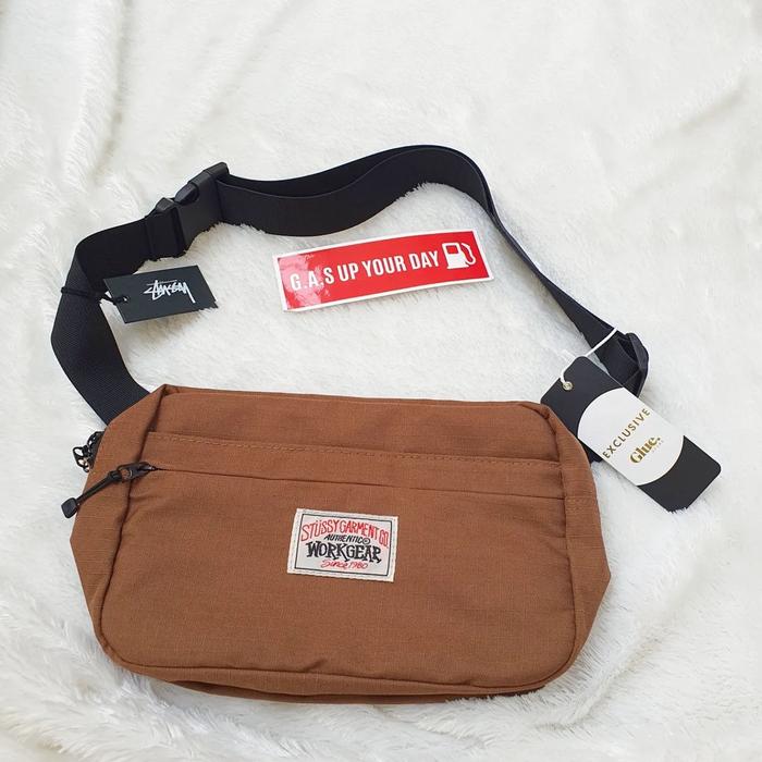 STUSSY WORKGEAR SHOULDER BAG • CHOCOLATE BROWN