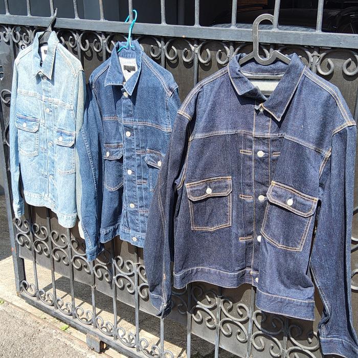 UNIQLO TYPE 2 denim jacket size M , M fit L dan size XL